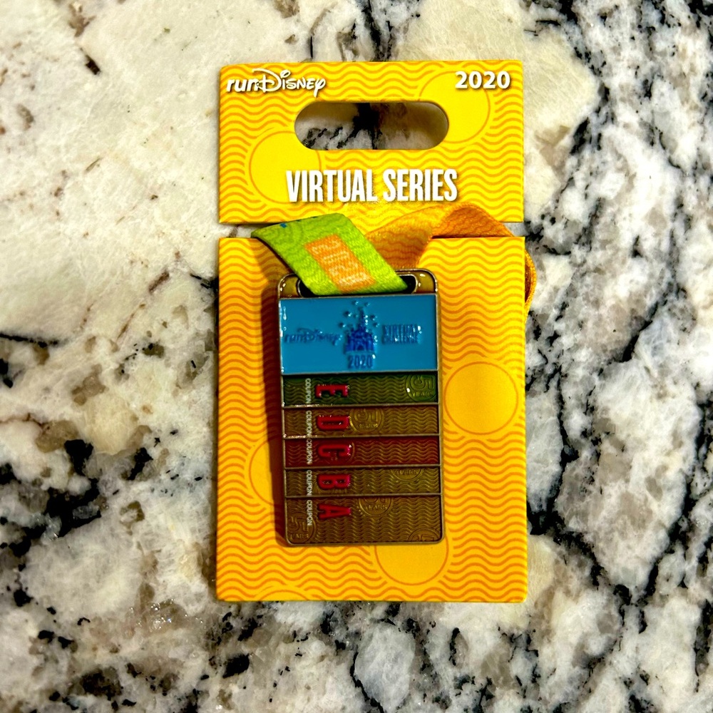 runDisney virtual challenge series 2020 pin
